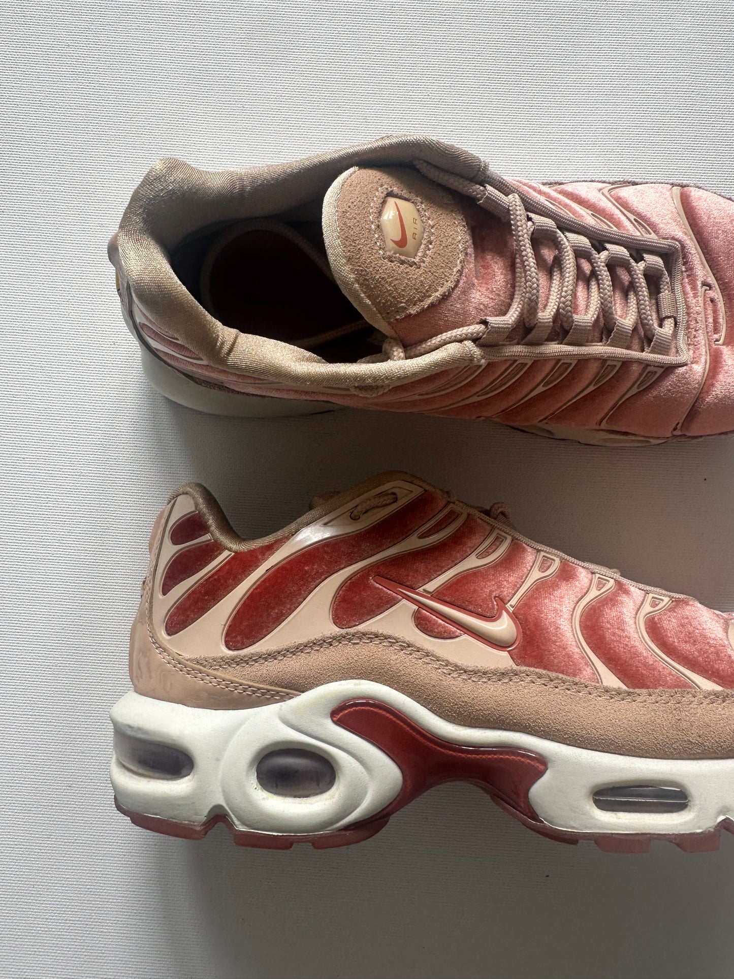 Nike TN1 rosa/pink samt