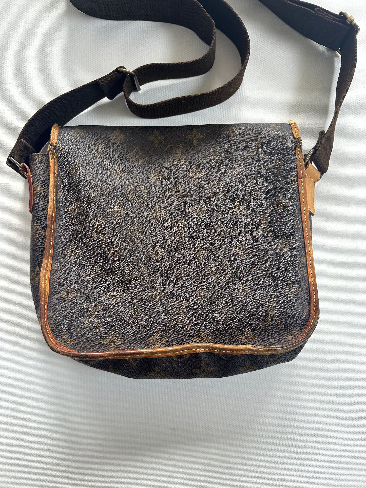 Louis Vuitton Umhängetasche