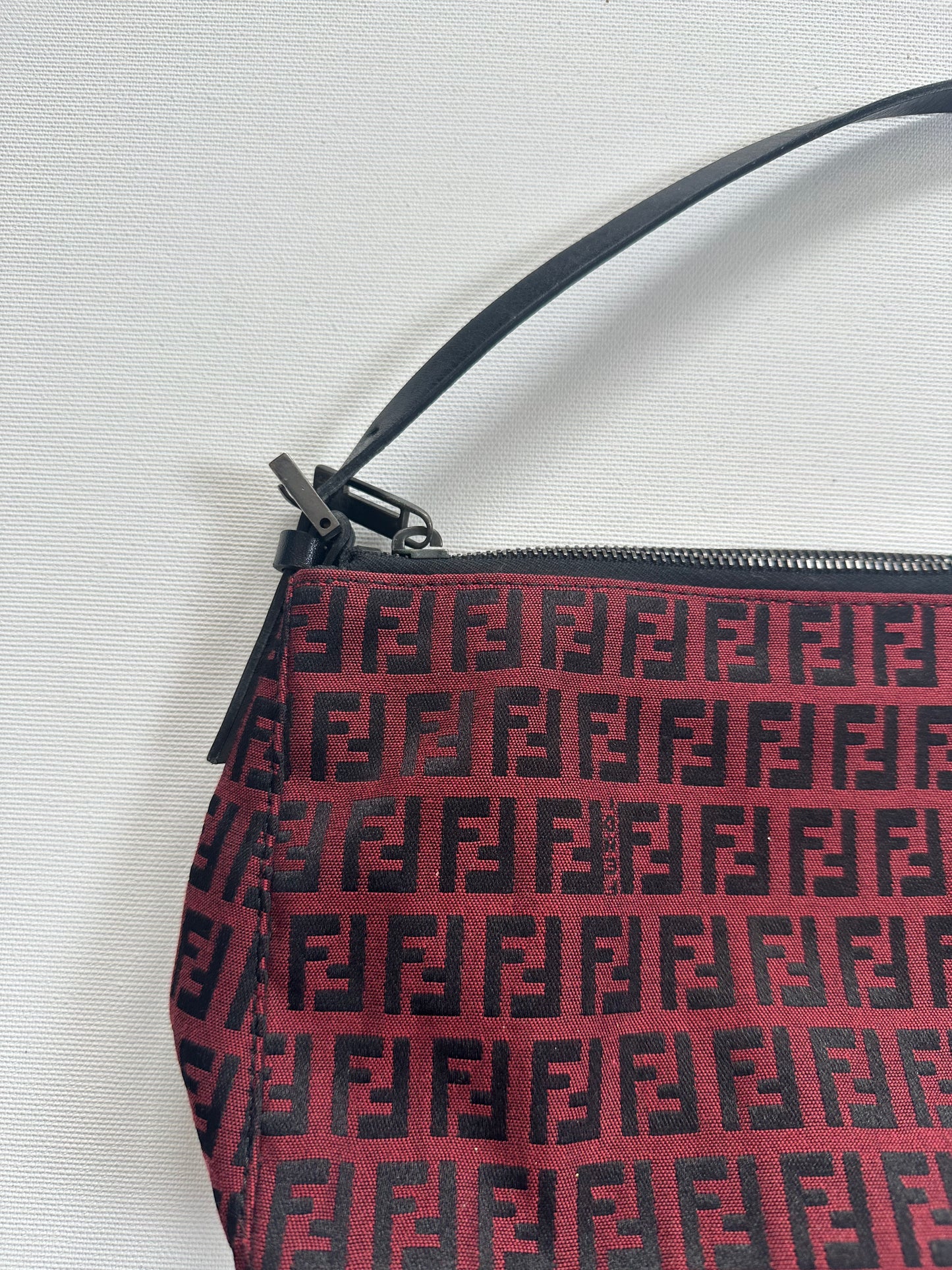 Fendi Tasche Weinrot