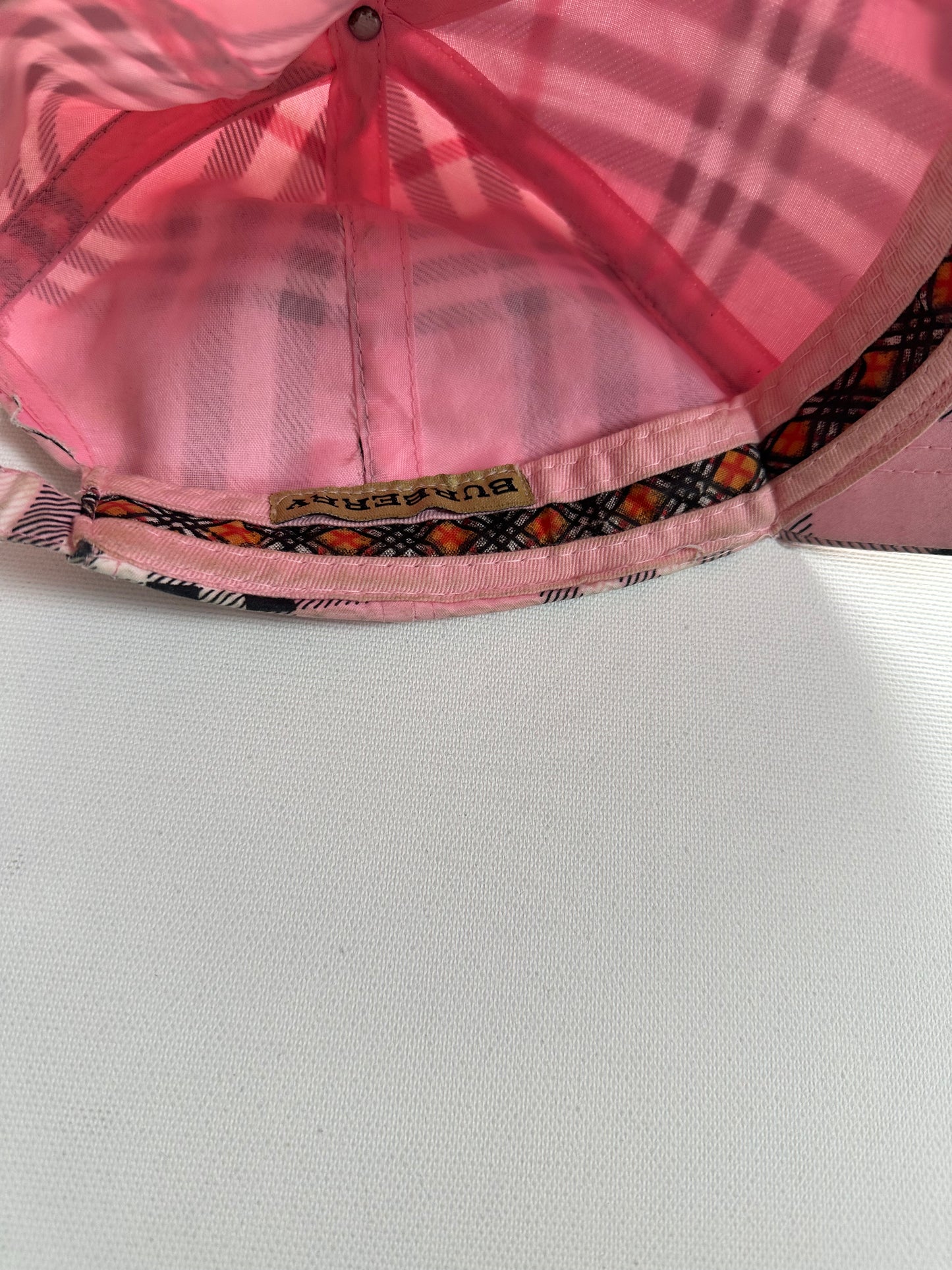 Burberry Cap pink